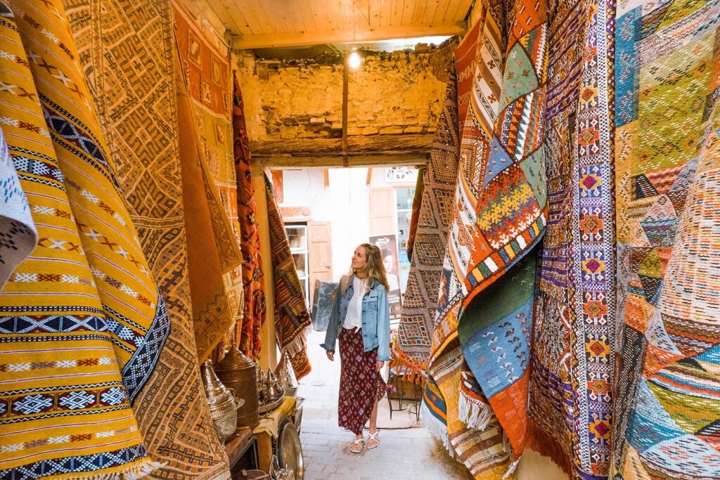 Travel to Morocco-Custome cloths